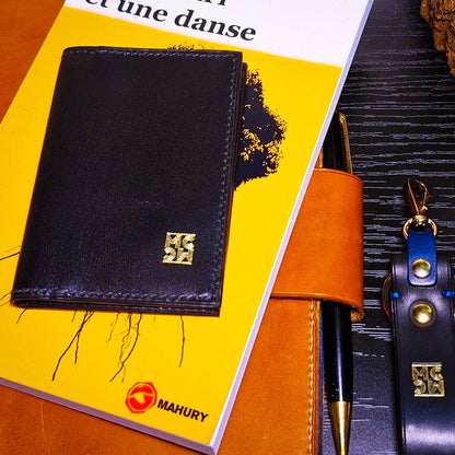 Porte - cartes MAIO noir en cuir texturé et brillant - MOUN CREATION Artisan maroquinier
