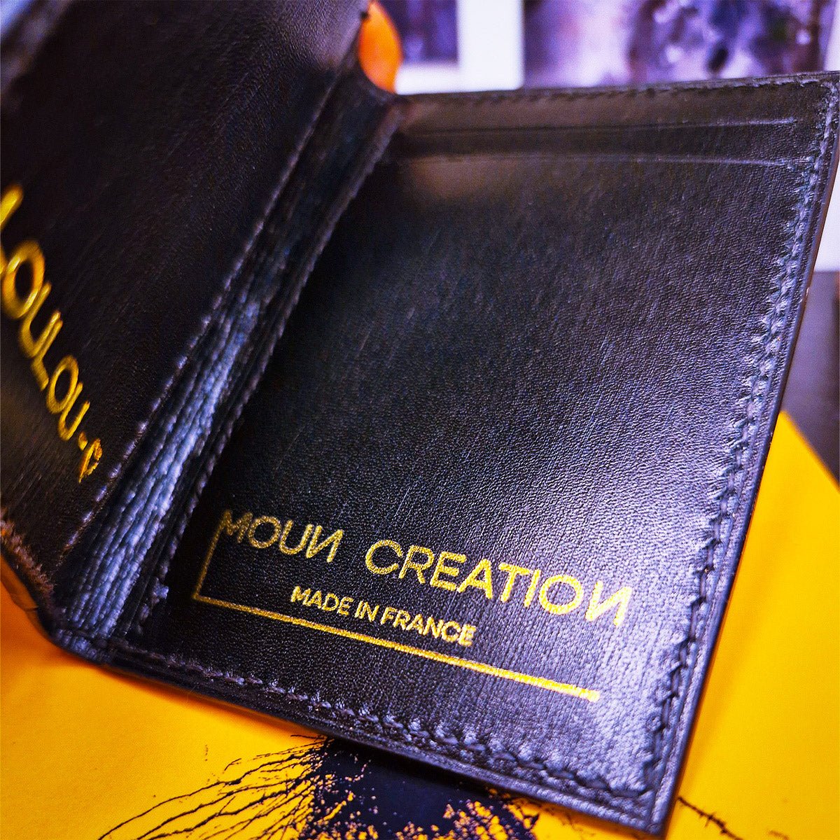 Porte - cartes MAIO noir en cuir texturé et brillant - MOUN CREATION Artisan maroquinier